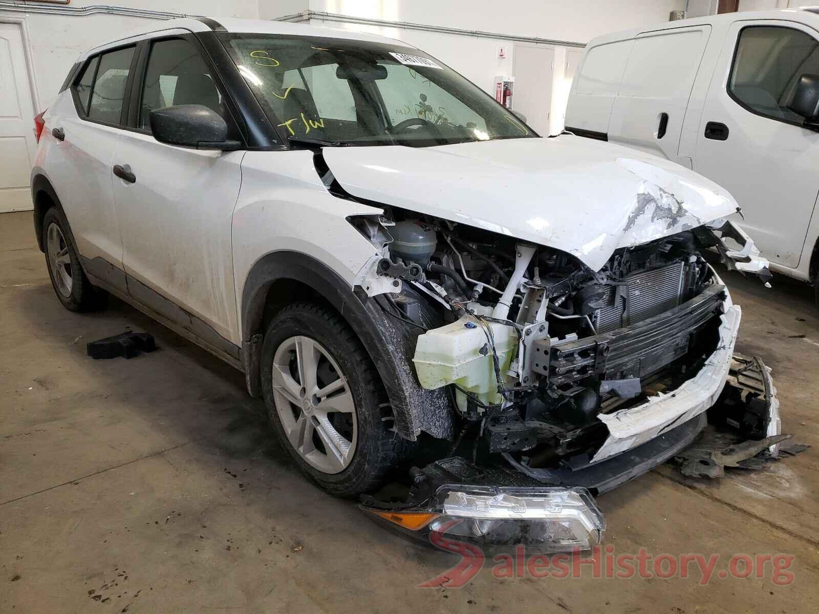 3N1CP5CU6KL527490 2019 NISSAN KICKS