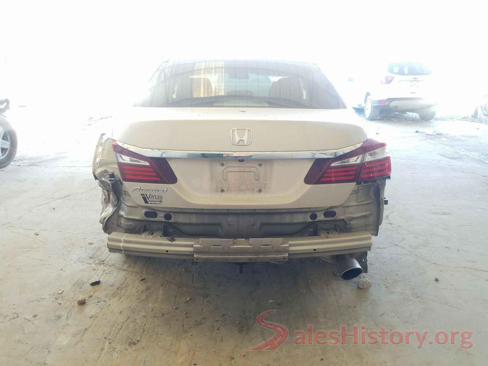 1HGCR2F33HA180968 2017 HONDA ACCORD