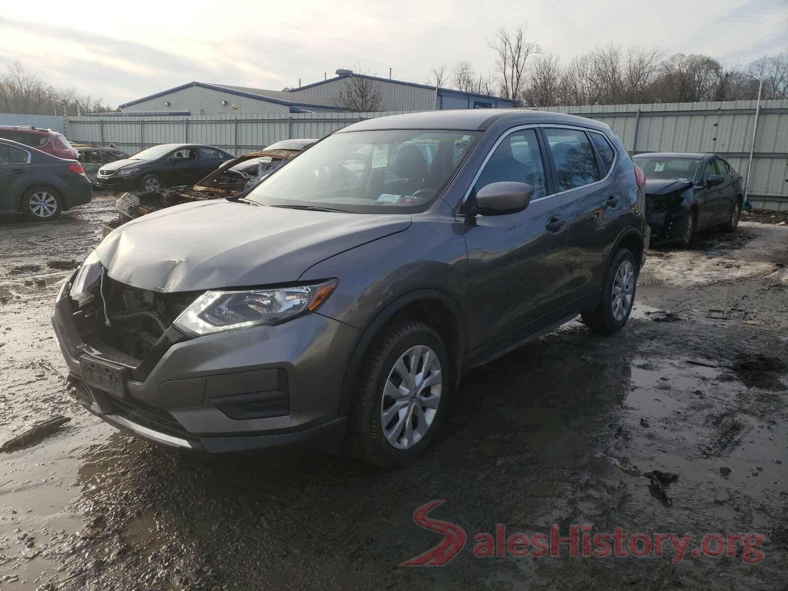 KNMAT2MVXJP580217 2018 NISSAN ROGUE