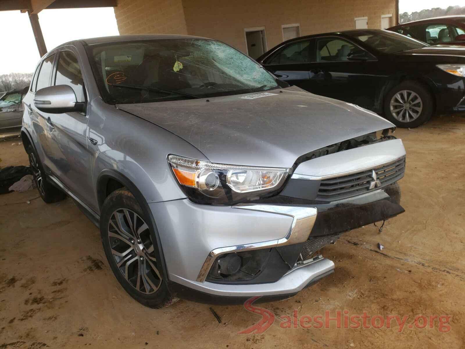 JA4AP3AU1HZ031875 2017 MITSUBISHI OUTLANDER