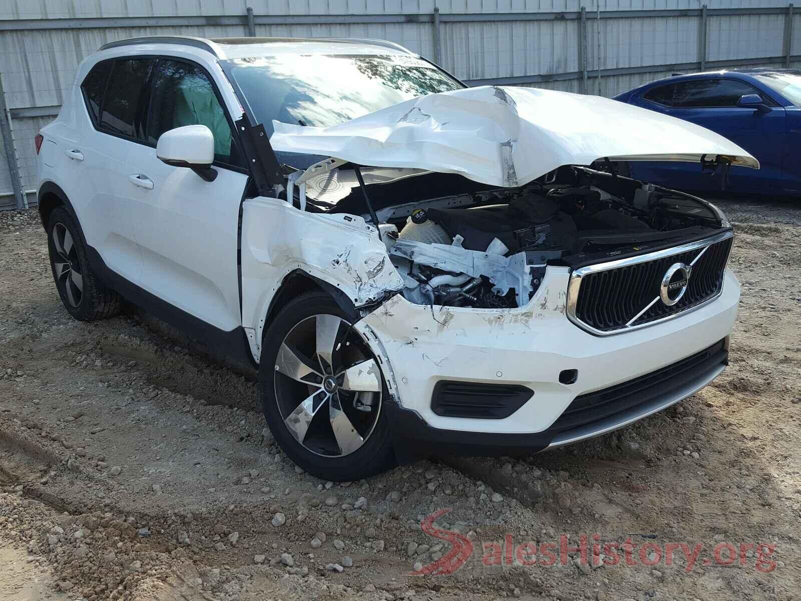 YV4162UK5K2100156 2019 VOLVO XC40