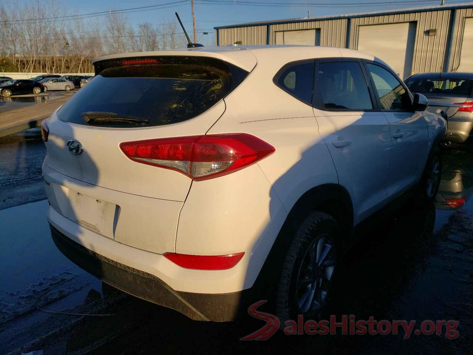 KM8J23A43HU323590 2017 HYUNDAI TUCSON