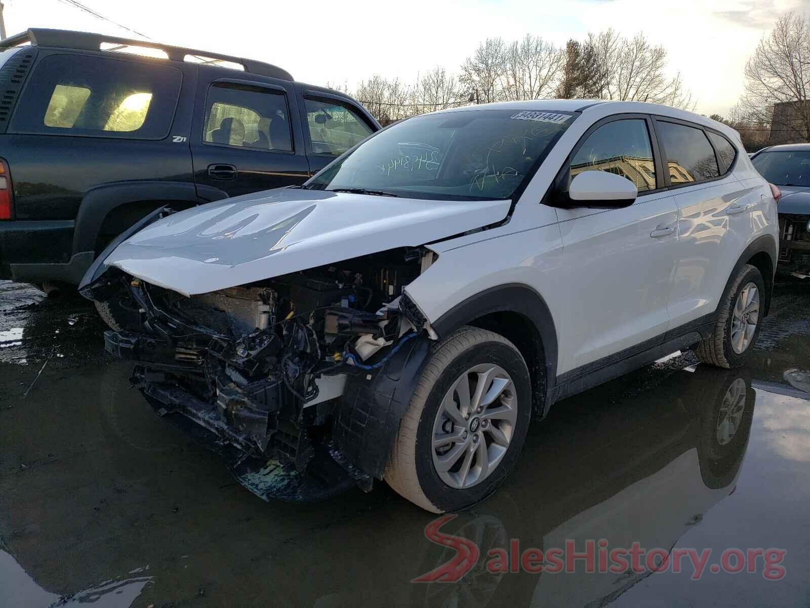 KM8J23A43HU323590 2017 HYUNDAI TUCSON