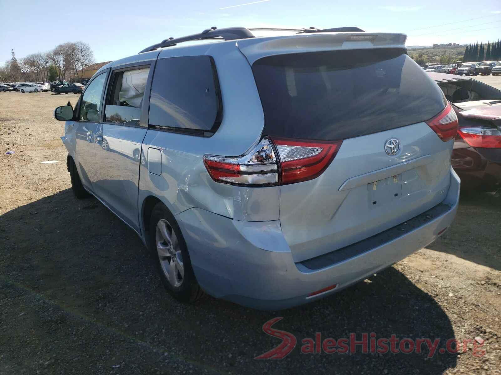 5TDKZ3DCXHS895204 2017 TOYOTA SIENNA