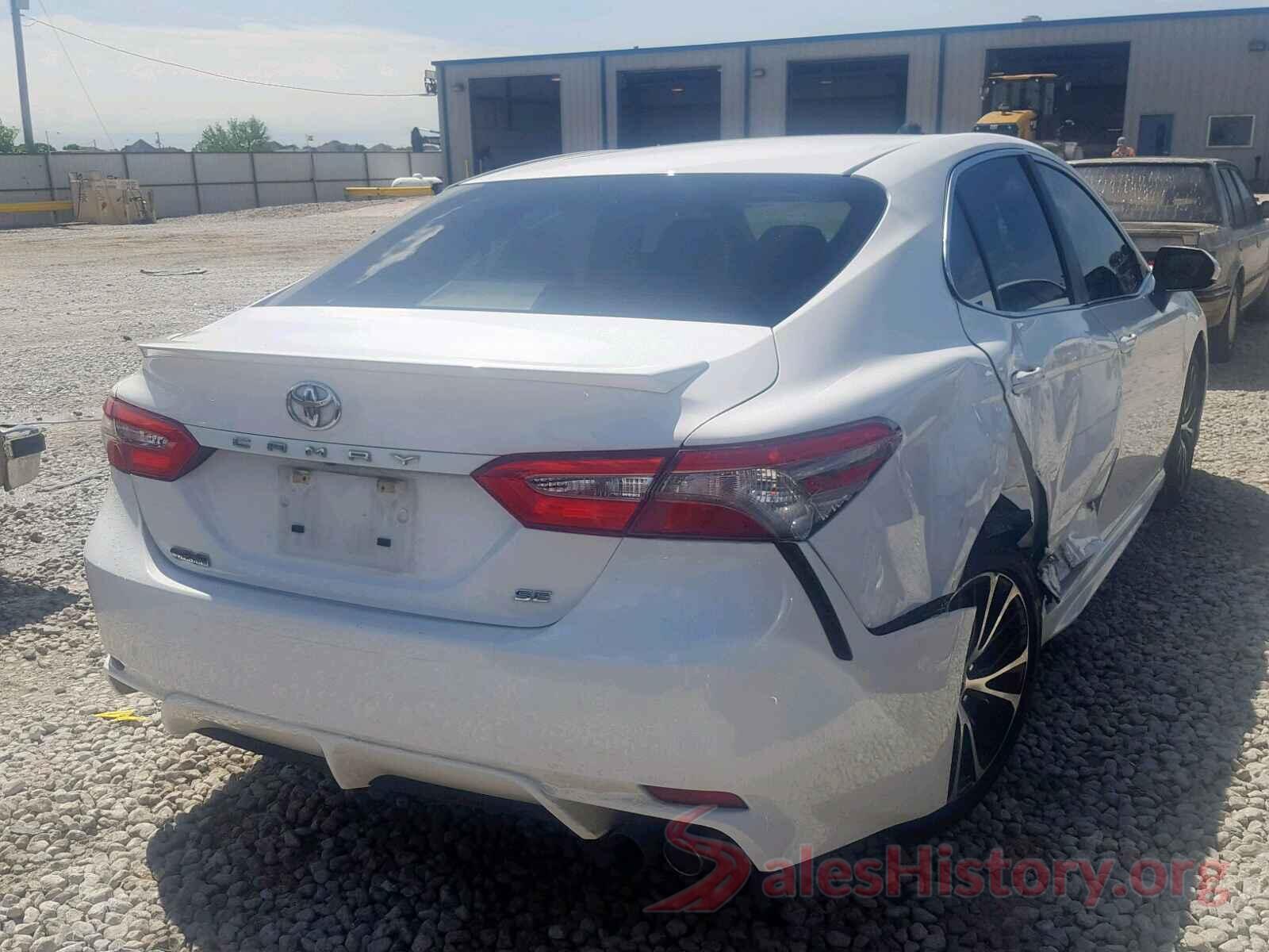 JTNB11HK4J3010639 2018 TOYOTA CAMRY