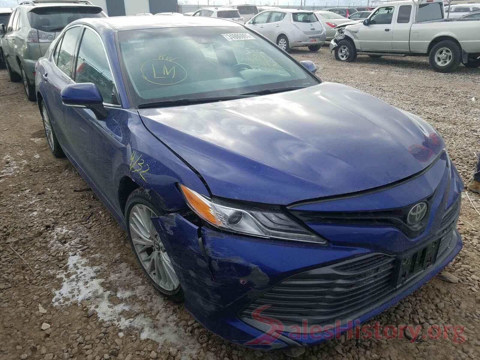 4T1B11HK7JU544132 2018 TOYOTA CAMRY