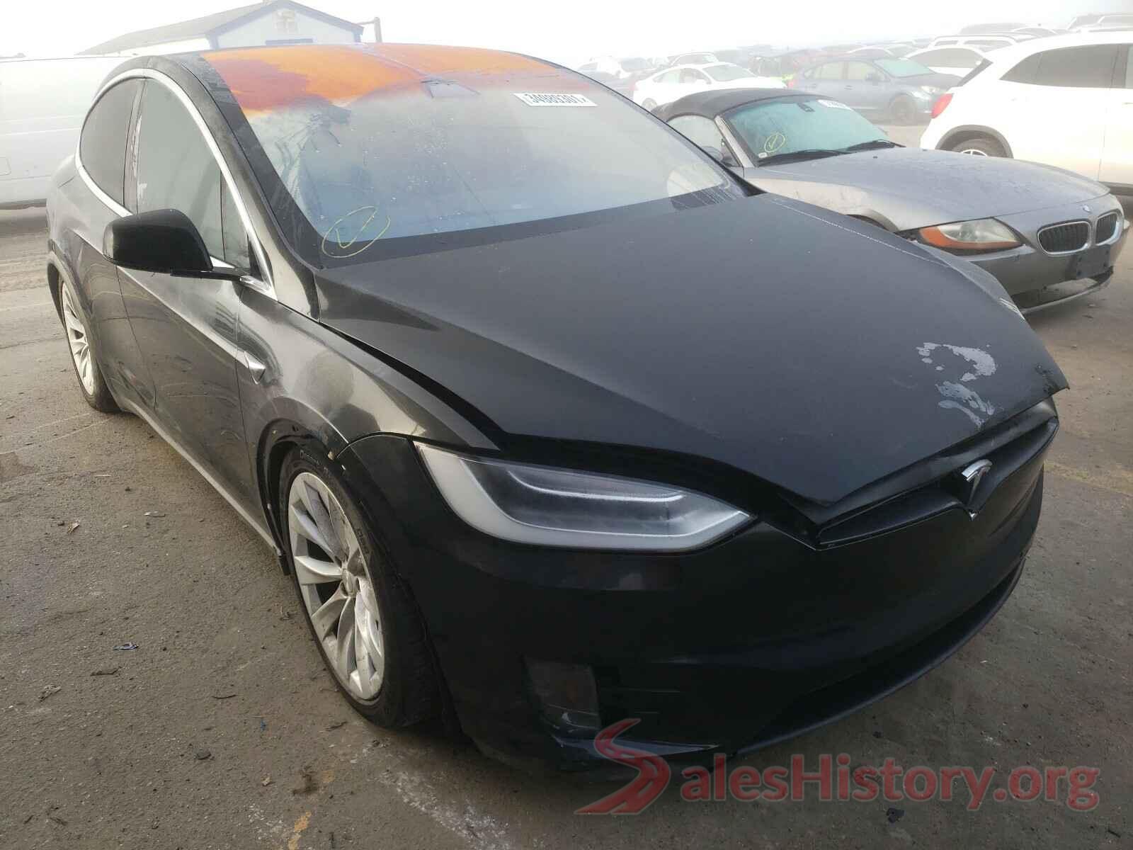 5YJXCBE20HF053712 2017 TESLA MODEL X