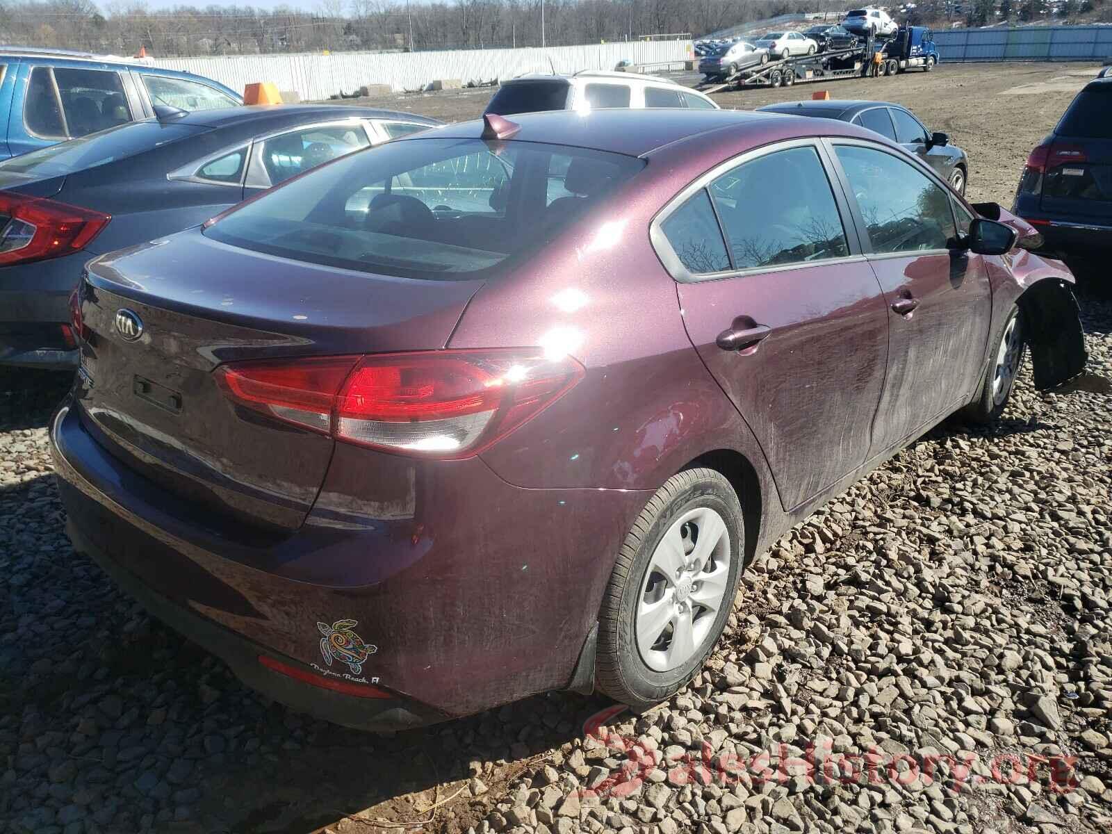 3KPFK4A74HE096922 2017 KIA FORTE