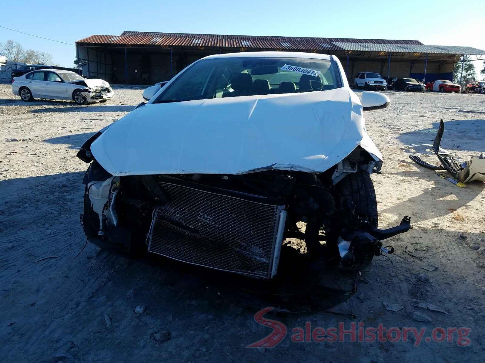 5NPD84LF2KH423590 2019 HYUNDAI ELANTRA