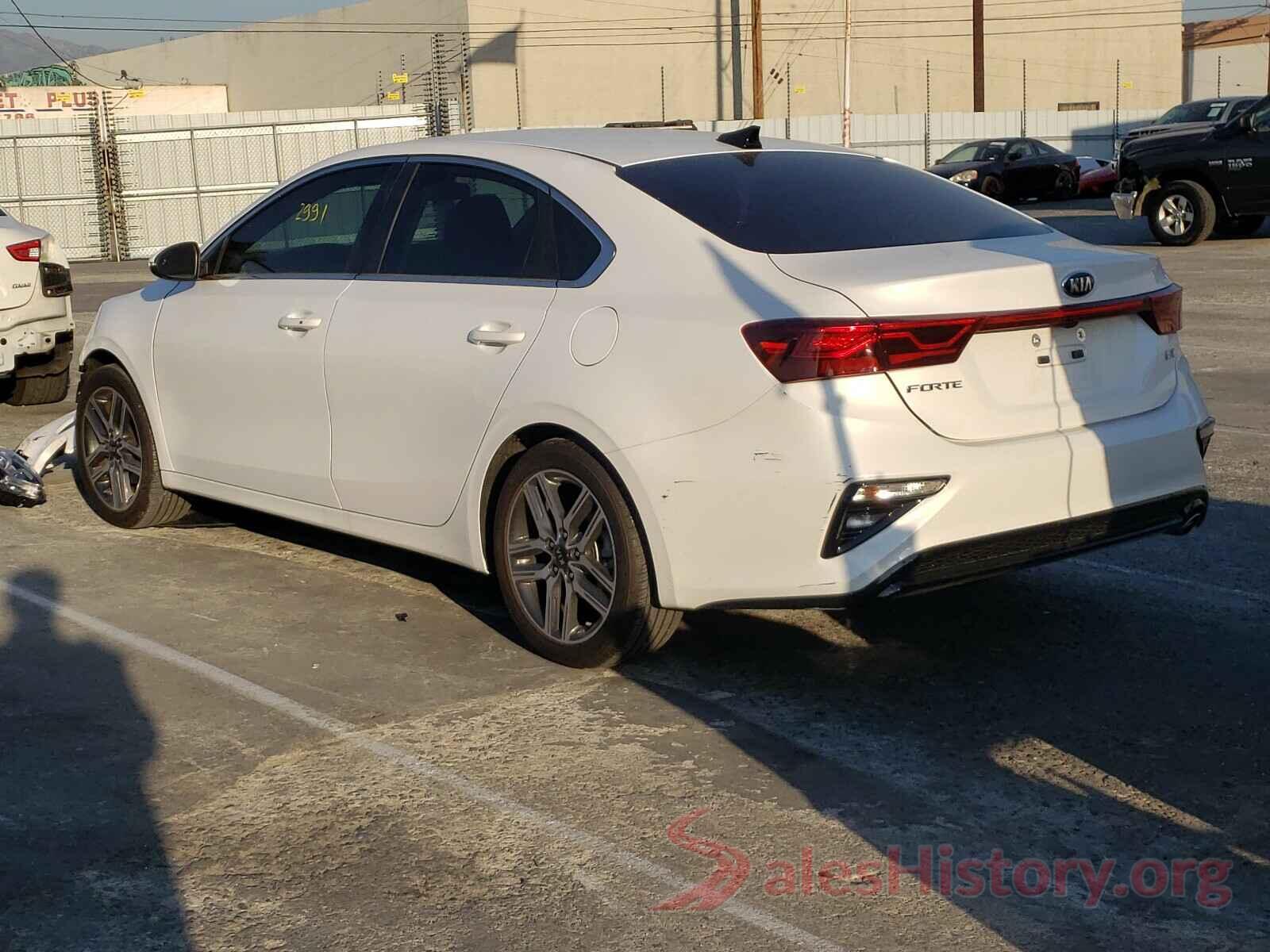 3KPF54AD2KE096714 2019 KIA FORTE