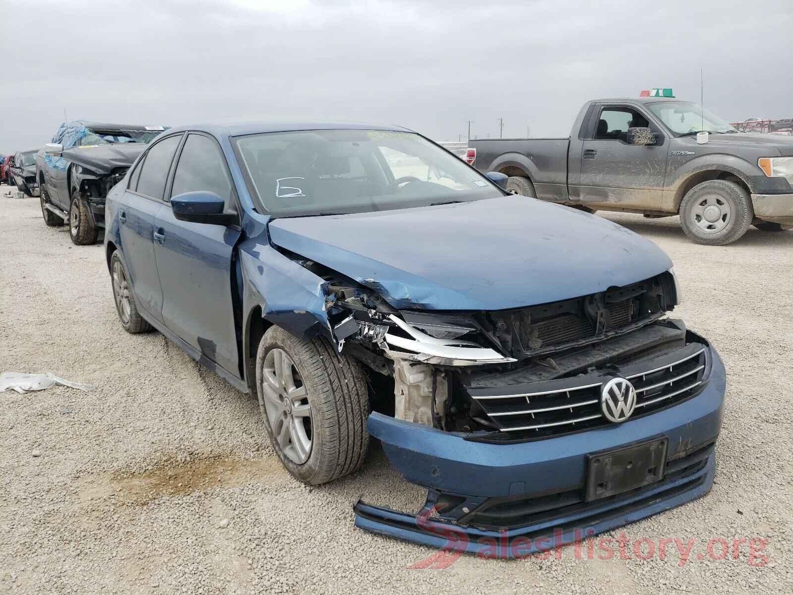 3VW2B7AJ2JM227138 2018 VOLKSWAGEN JETTA