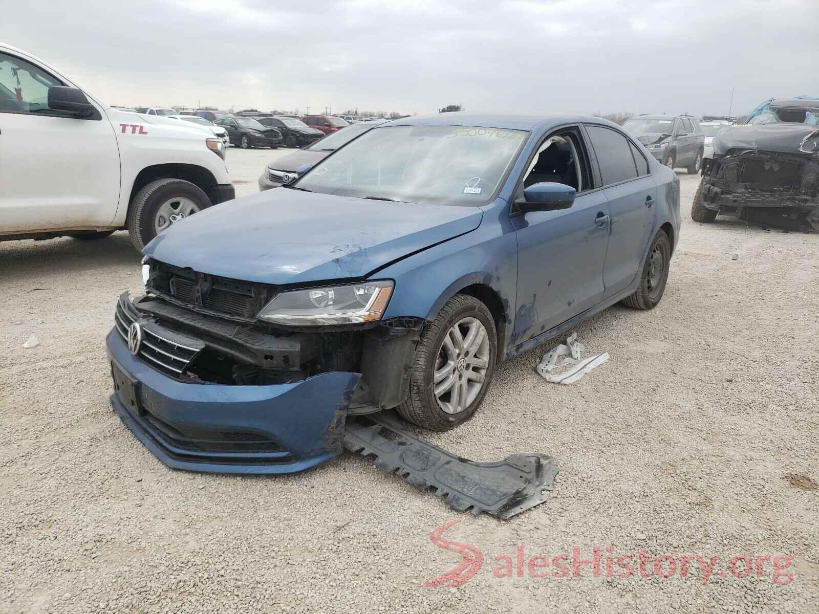 3VW2B7AJ2JM227138 2018 VOLKSWAGEN JETTA