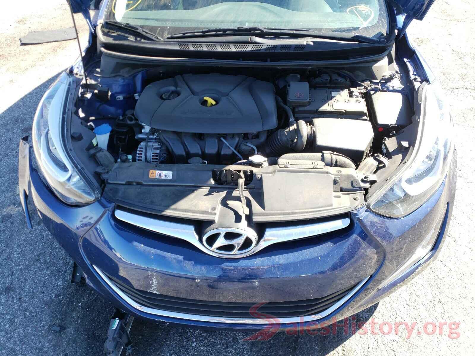 5NPDH4AE6GH724400 2016 HYUNDAI ELANTRA