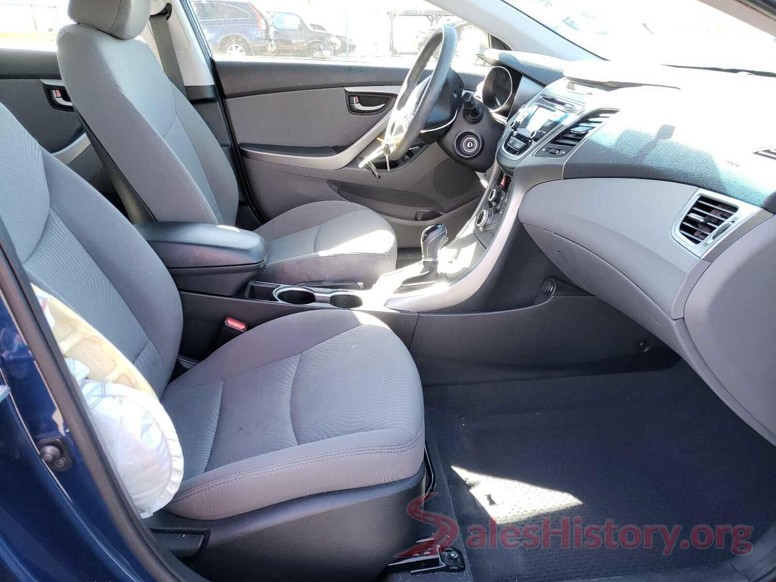 5NPDH4AE6GH724400 2016 HYUNDAI ELANTRA