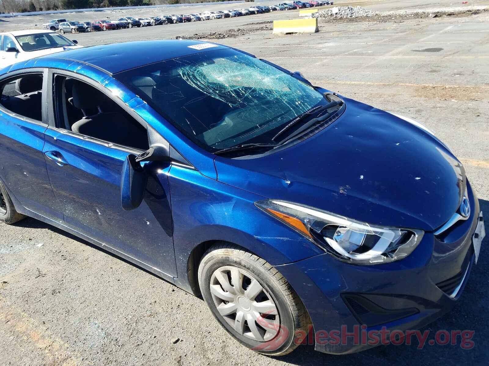 5NPDH4AE7GH752271 2016 HYUNDAI ELANTRA