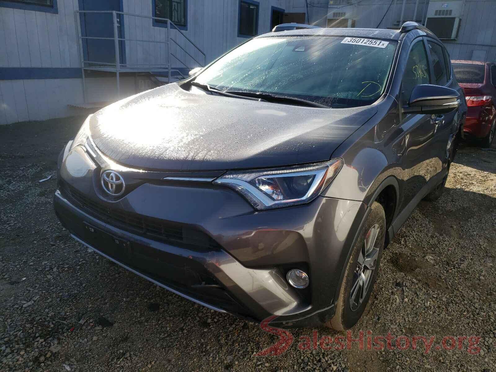 2T3WFREV3HW360002 2017 TOYOTA RAV4