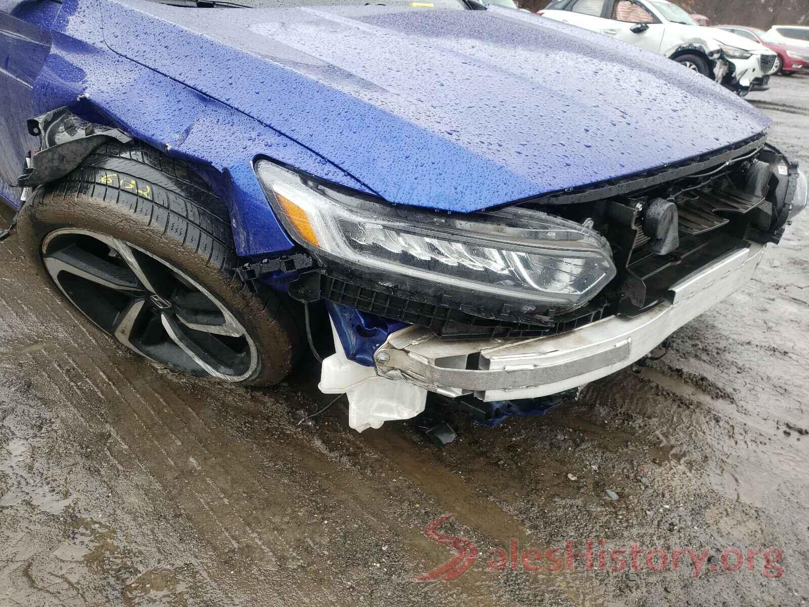 1HGCV1F36JA009207 2018 HONDA ACCORD