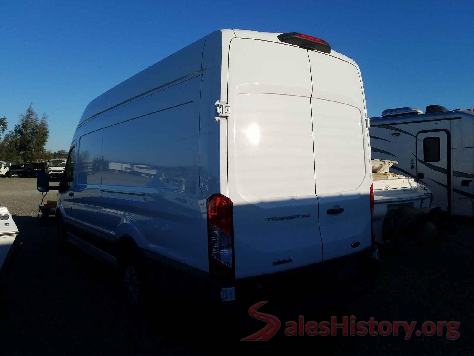 1FTBW3XV5JKA42521 2018 FORD TRANSIT CO