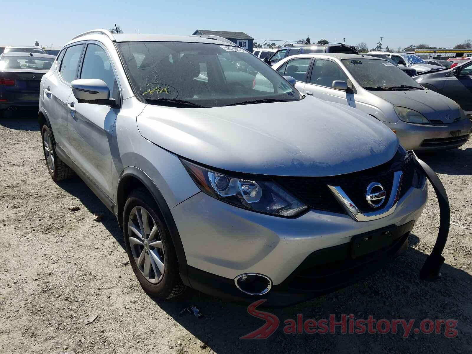 JN1BJ1CP4HW002687 2017 NISSAN ROGUE