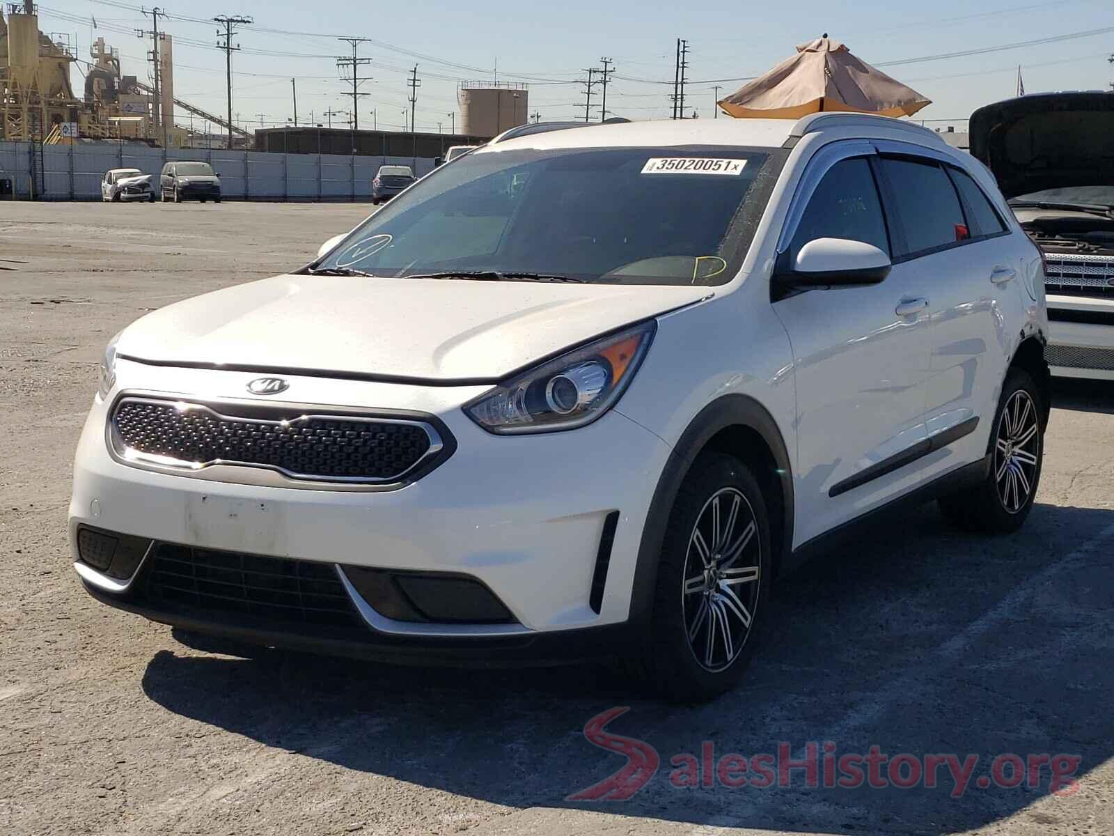 KNDCB3LC9K5317764 2019 KIA NIRO