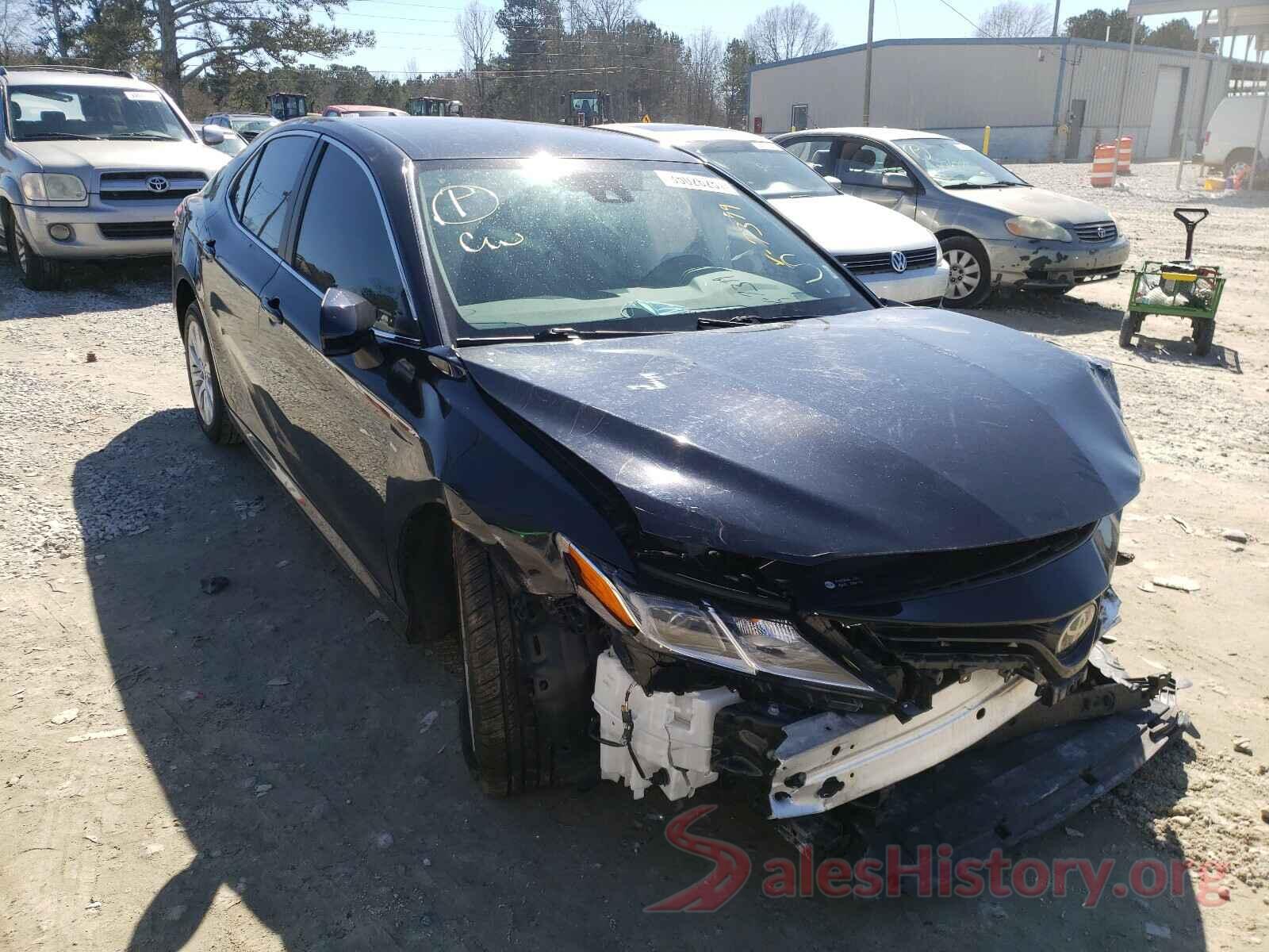 4T1B11HK4KU217379 2019 TOYOTA CAMRY