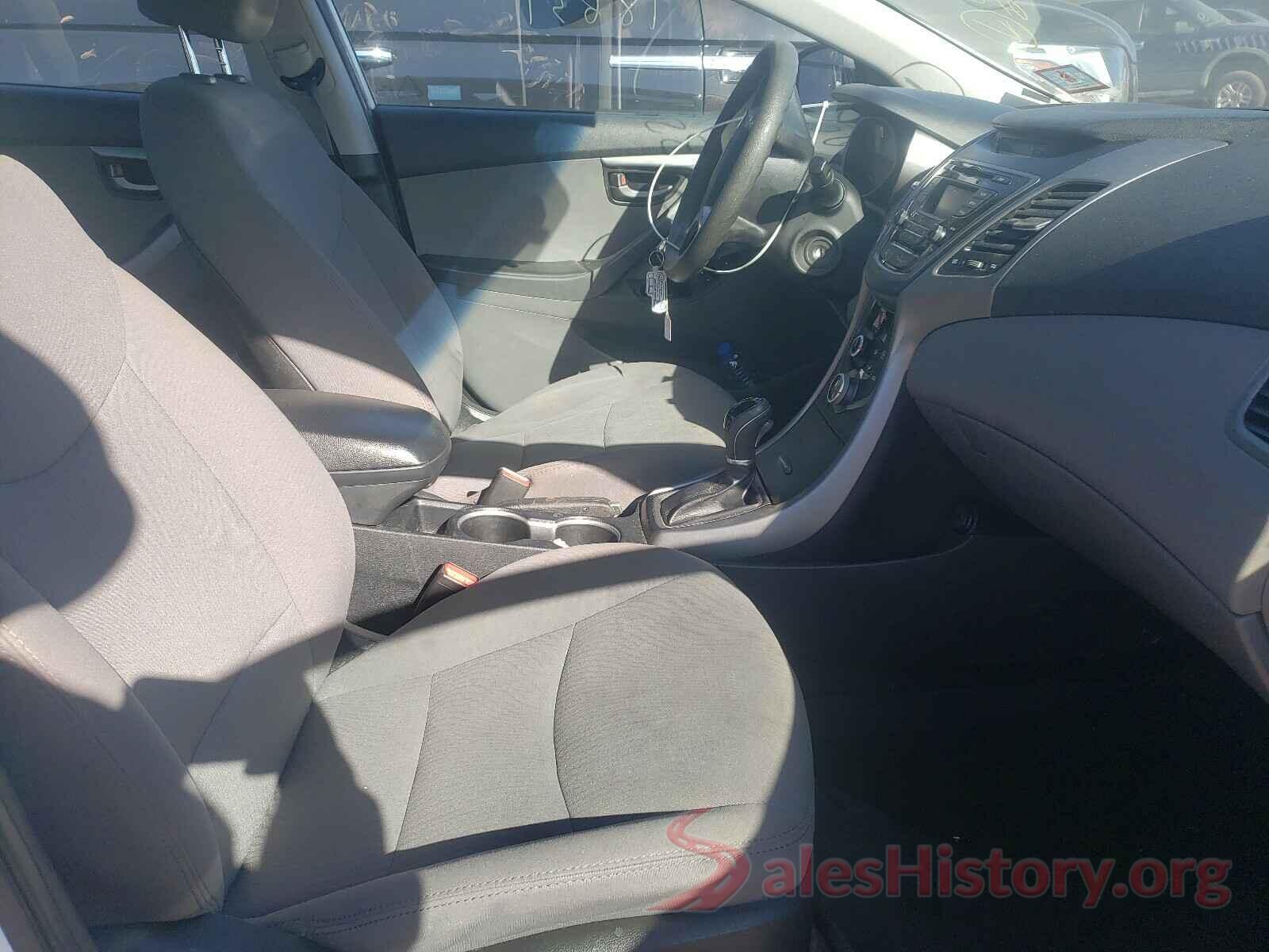 5NPDH4AE7GH721652 2016 HYUNDAI ELANTRA