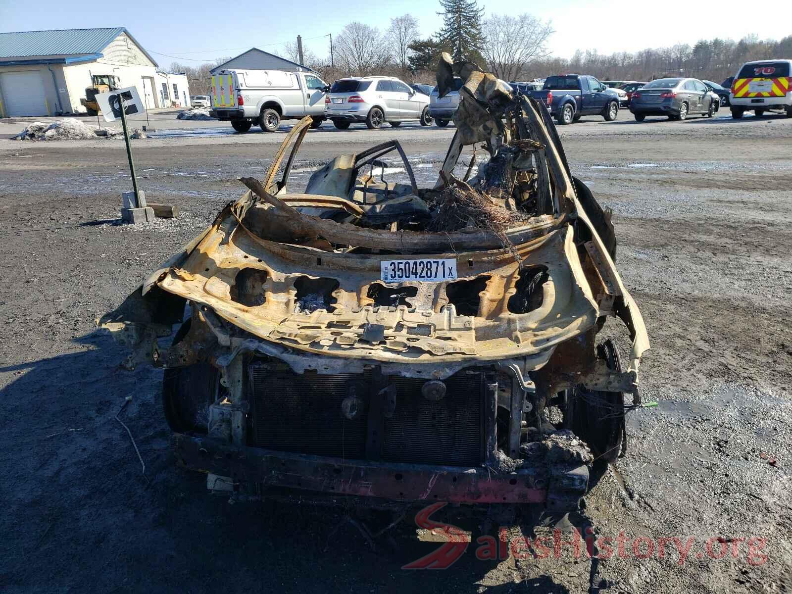 JTMDFREVXHJ145853 2017 TOYOTA RAV4