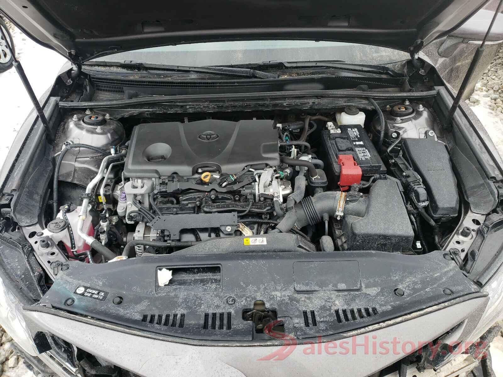 4T1B61HK0JU114184 2018 TOYOTA CAMRY