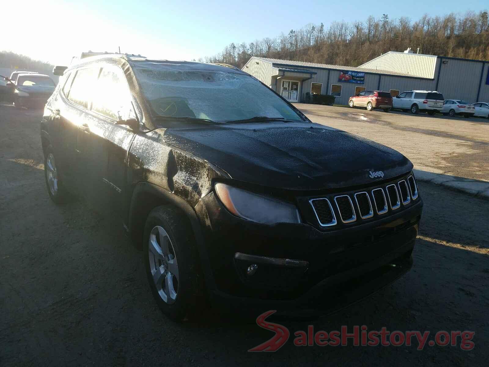 3C4NJCBB8KT685423 2019 JEEP COMPASS