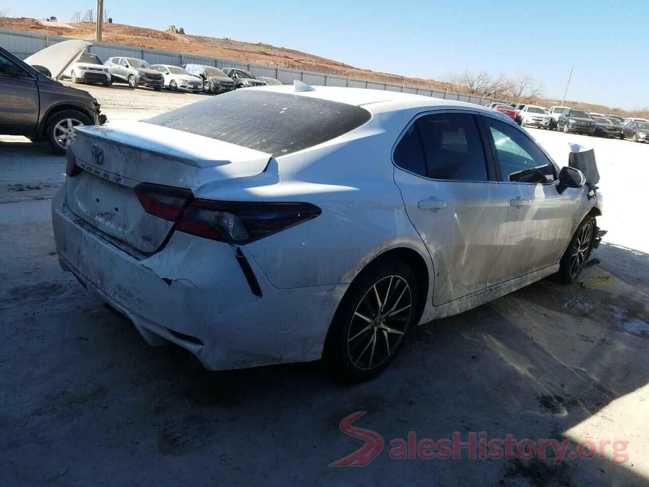 4T1G11AK9MU431948 2021 TOYOTA CAMRY