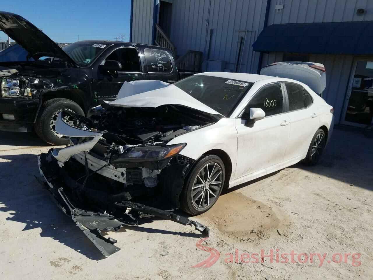 4T1G11AK9MU431948 2021 TOYOTA CAMRY