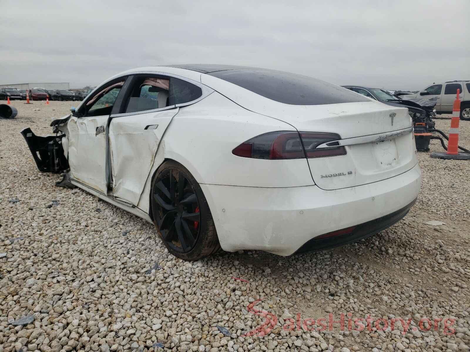 5YJSA1E43JF293192 2018 TESLA MODEL S