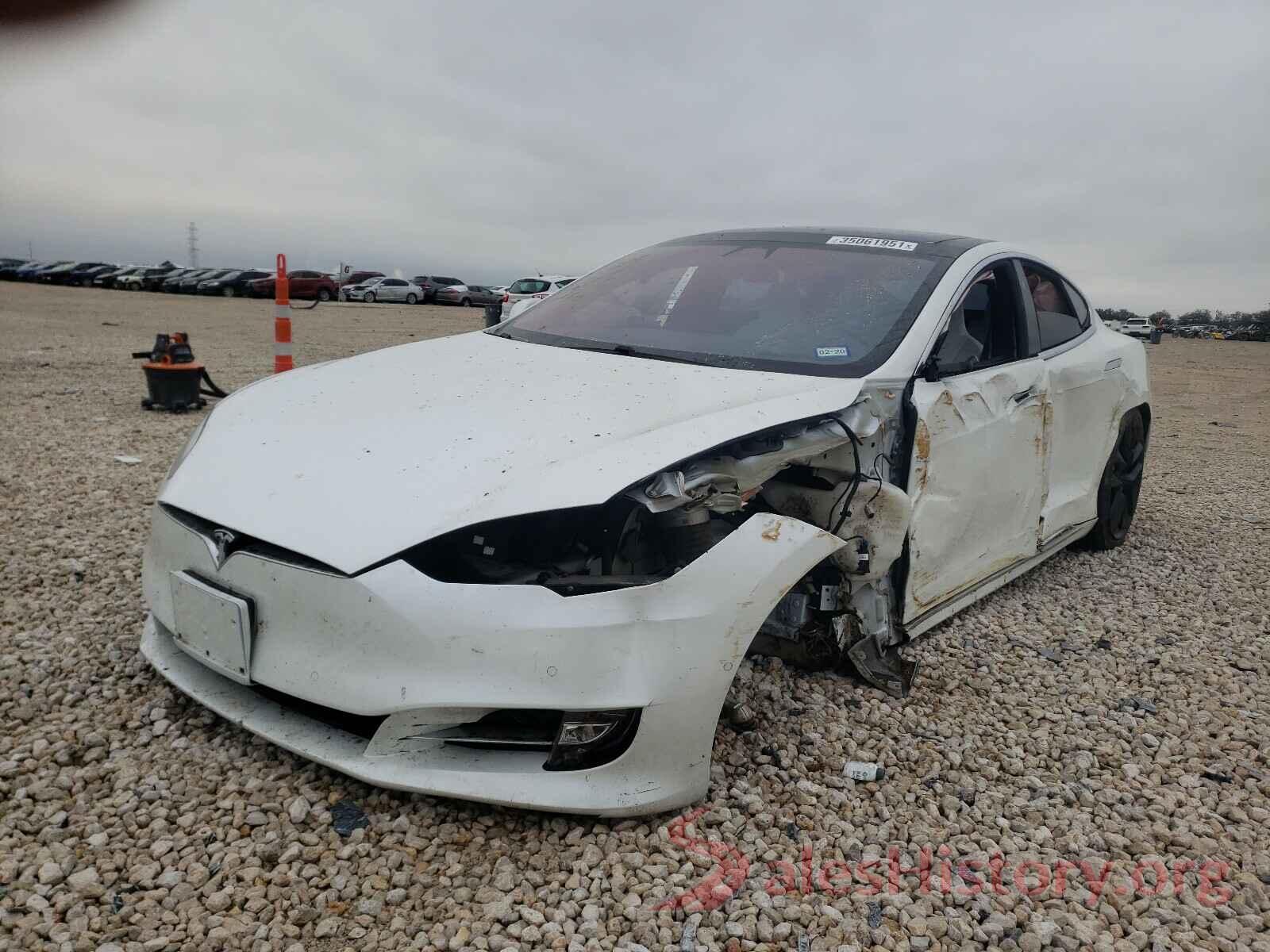 5YJSA1E43JF293192 2018 TESLA MODEL S