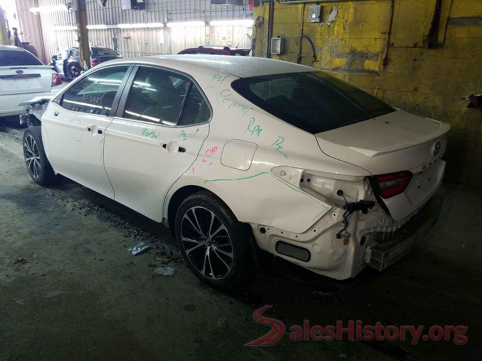 4T1B11HK6JU623954 2018 TOYOTA CAMRY