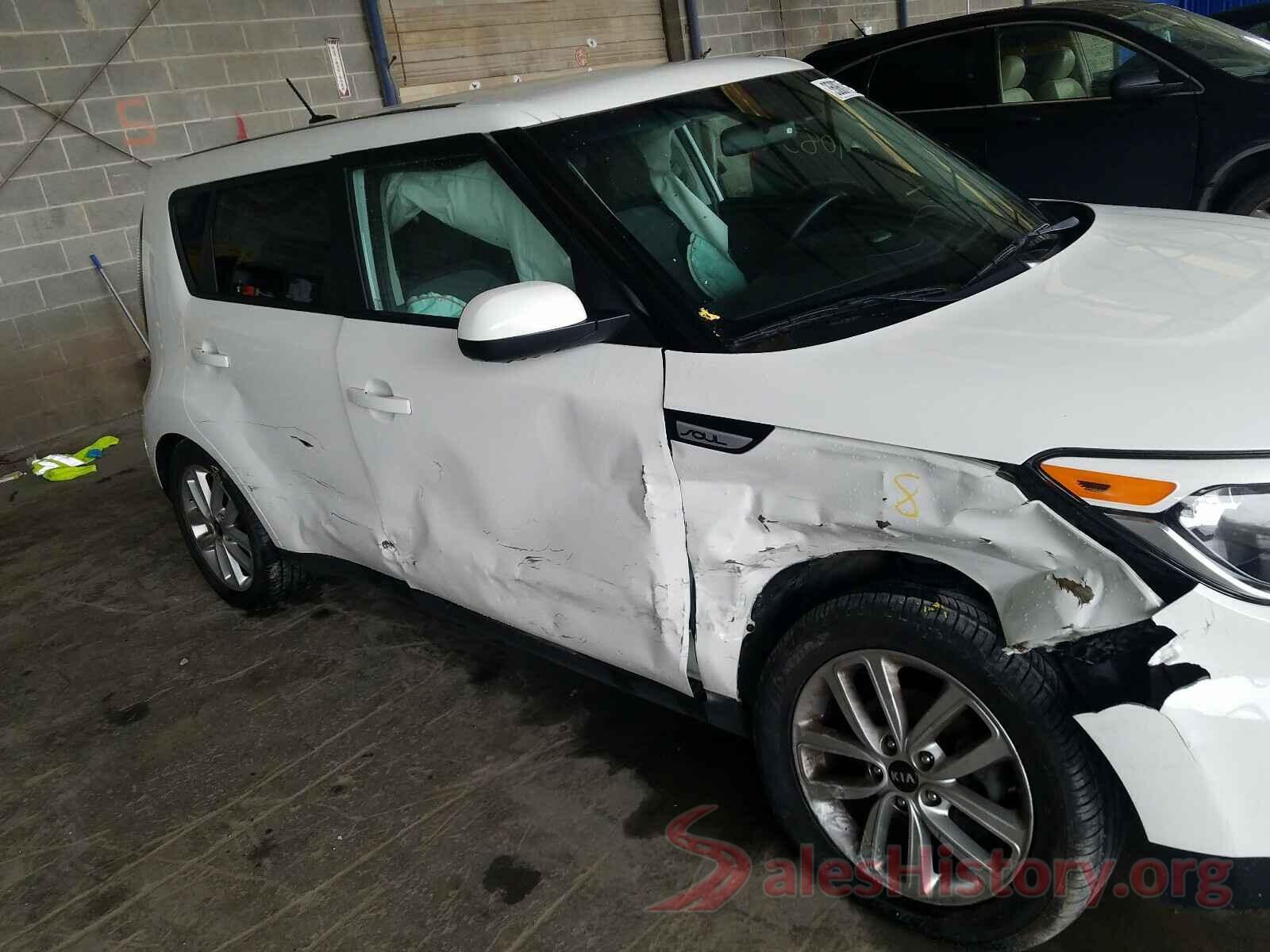 KNDJP3A5XJ7512224 2018 KIA SOUL