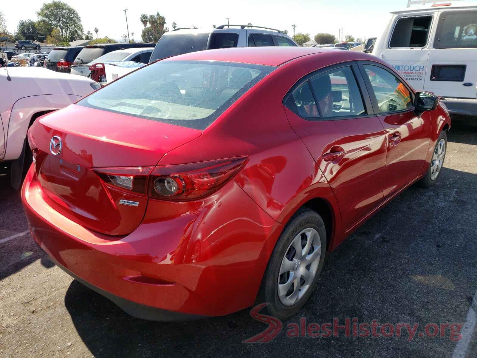 3MZBN1U79JM166360 2018 MAZDA 3