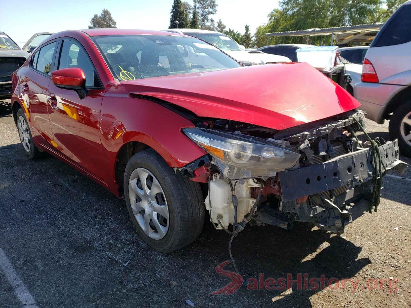 3MZBN1U79JM166360 2018 MAZDA 3