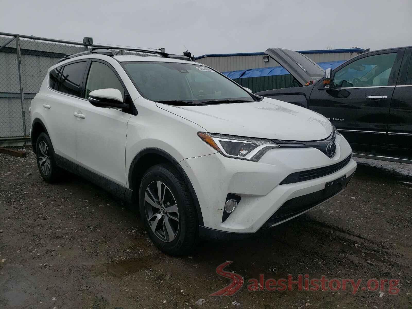 JTMRFREV3JD246582 2018 TOYOTA RAV4