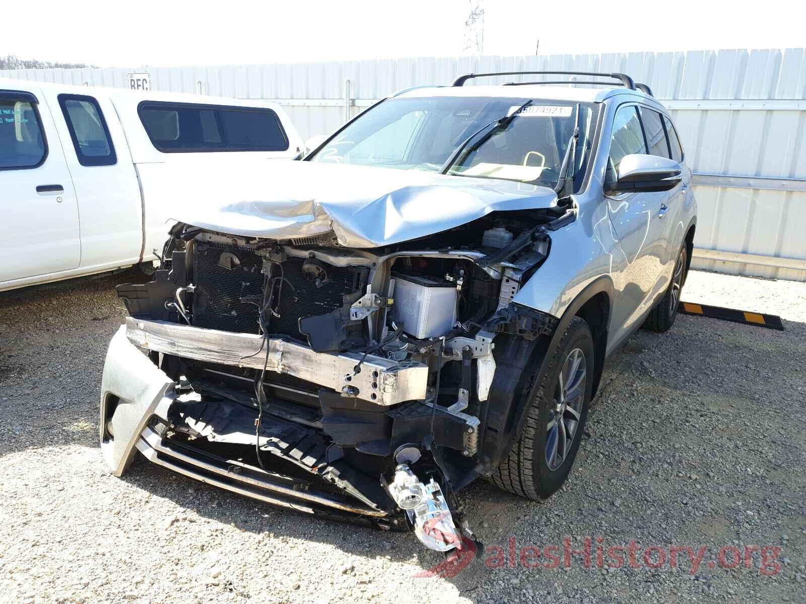 5TDJZRFH2KS579343 2019 TOYOTA HIGHLANDER