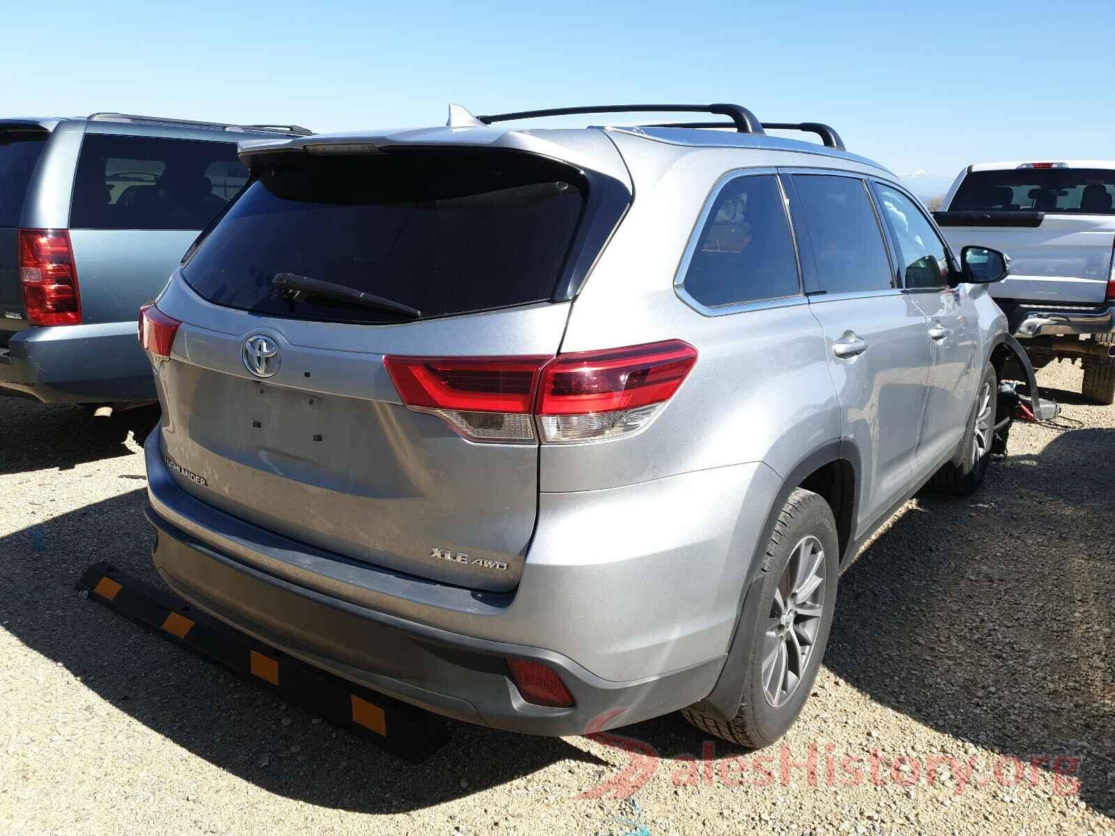 5TDJZRFH2KS579343 2019 TOYOTA HIGHLANDER