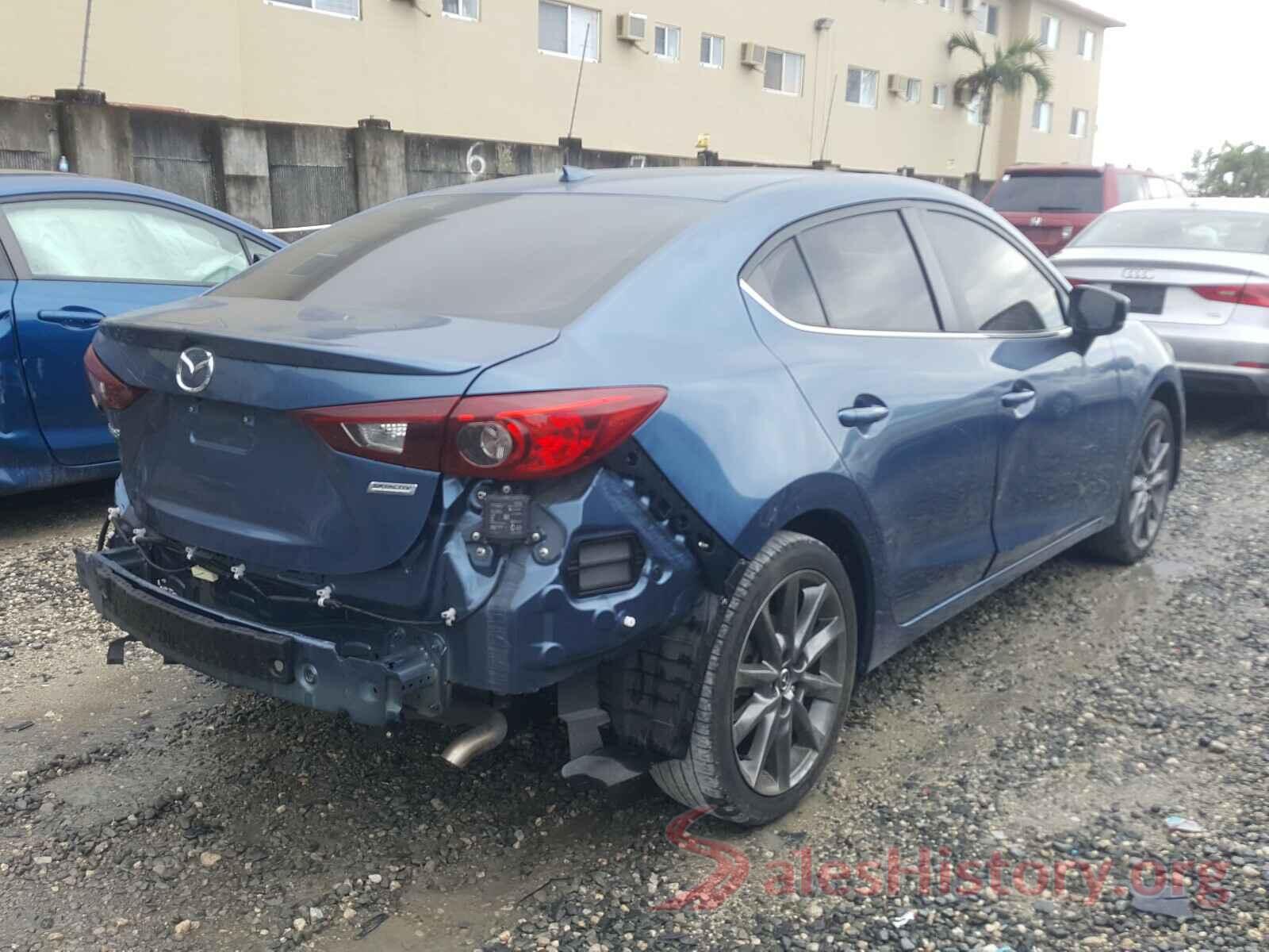 3MZBN1V31JM217751 2018 MAZDA 3