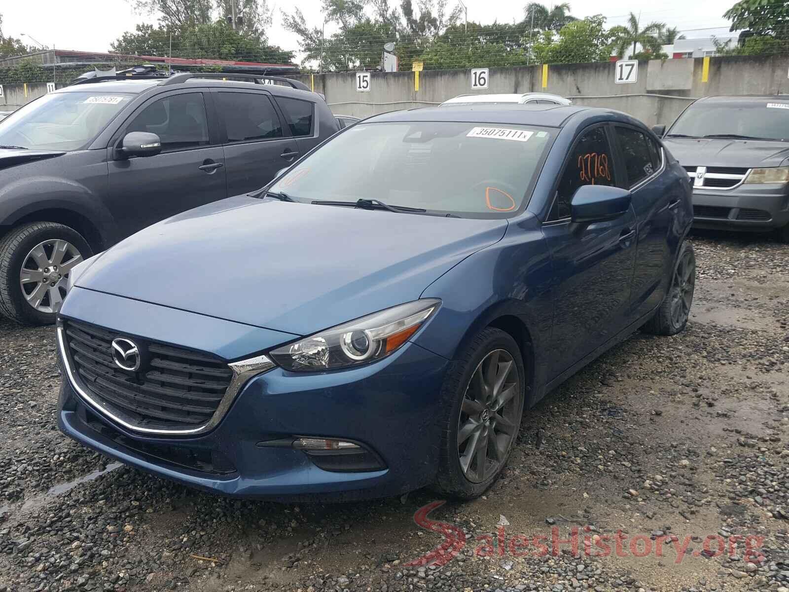 3MZBN1V31JM217751 2018 MAZDA 3