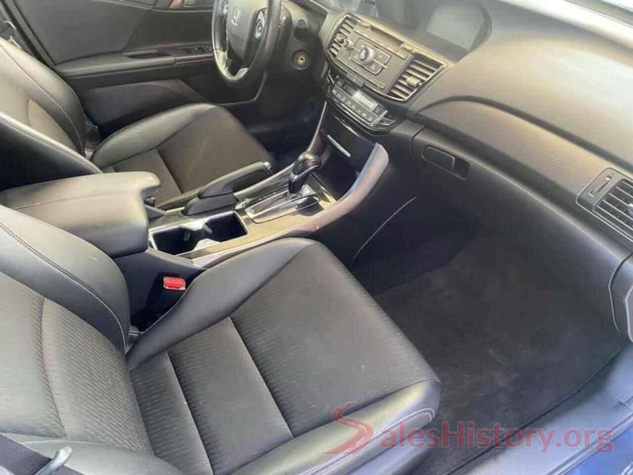 1HGCR2F57HA033358 2017 HONDA ACCORD