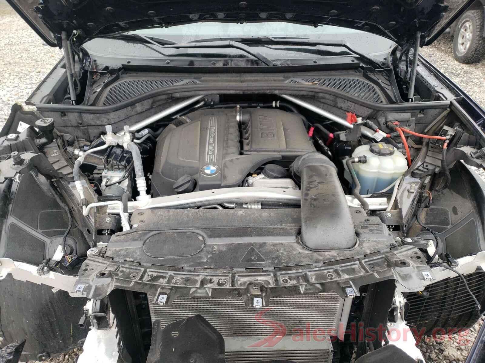 5UXKR0C55JL073482 2018 BMW X5