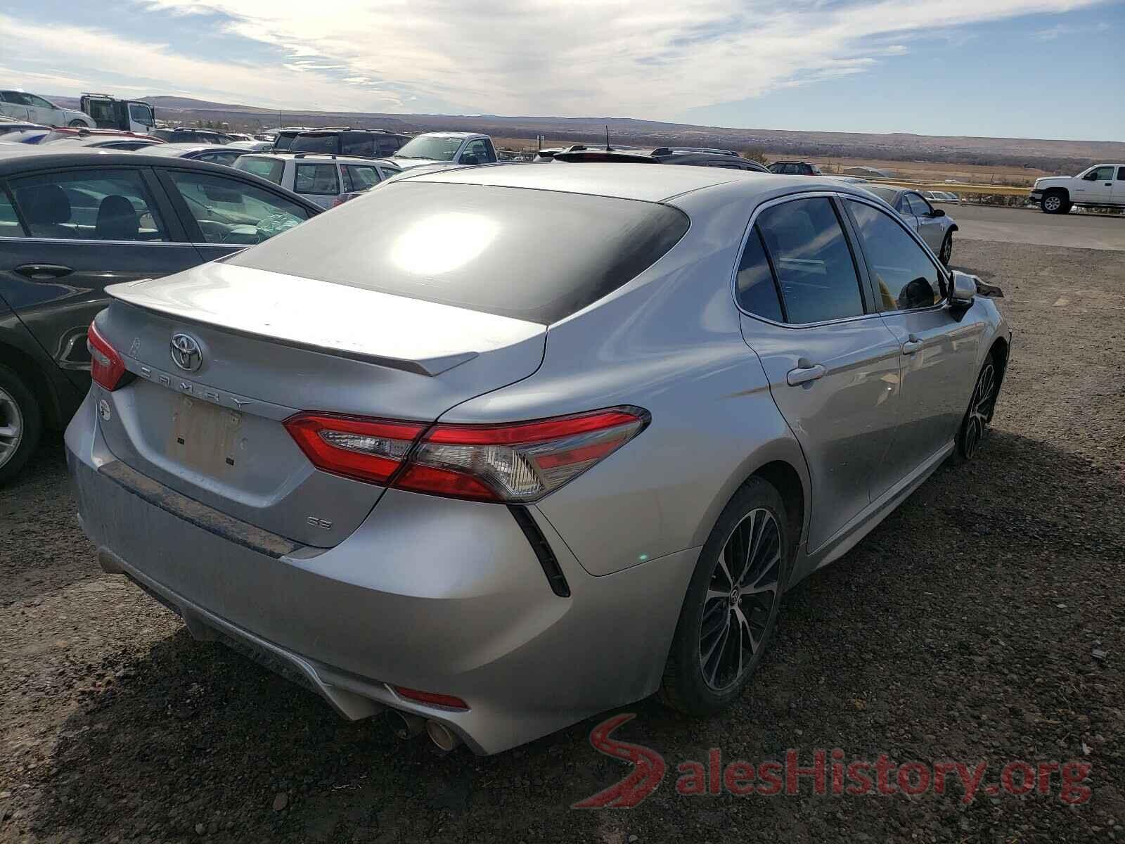 JTNB11HK4J3036075 2018 TOYOTA CAMRY