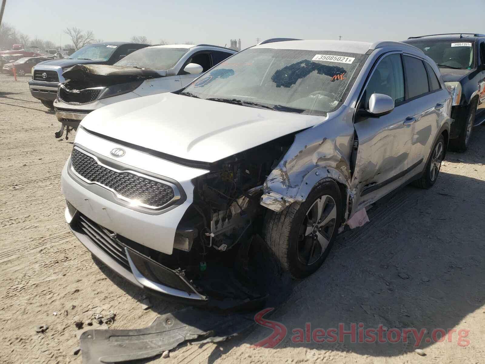 KNDCB3LC5H5060174 2017 KIA NIRO