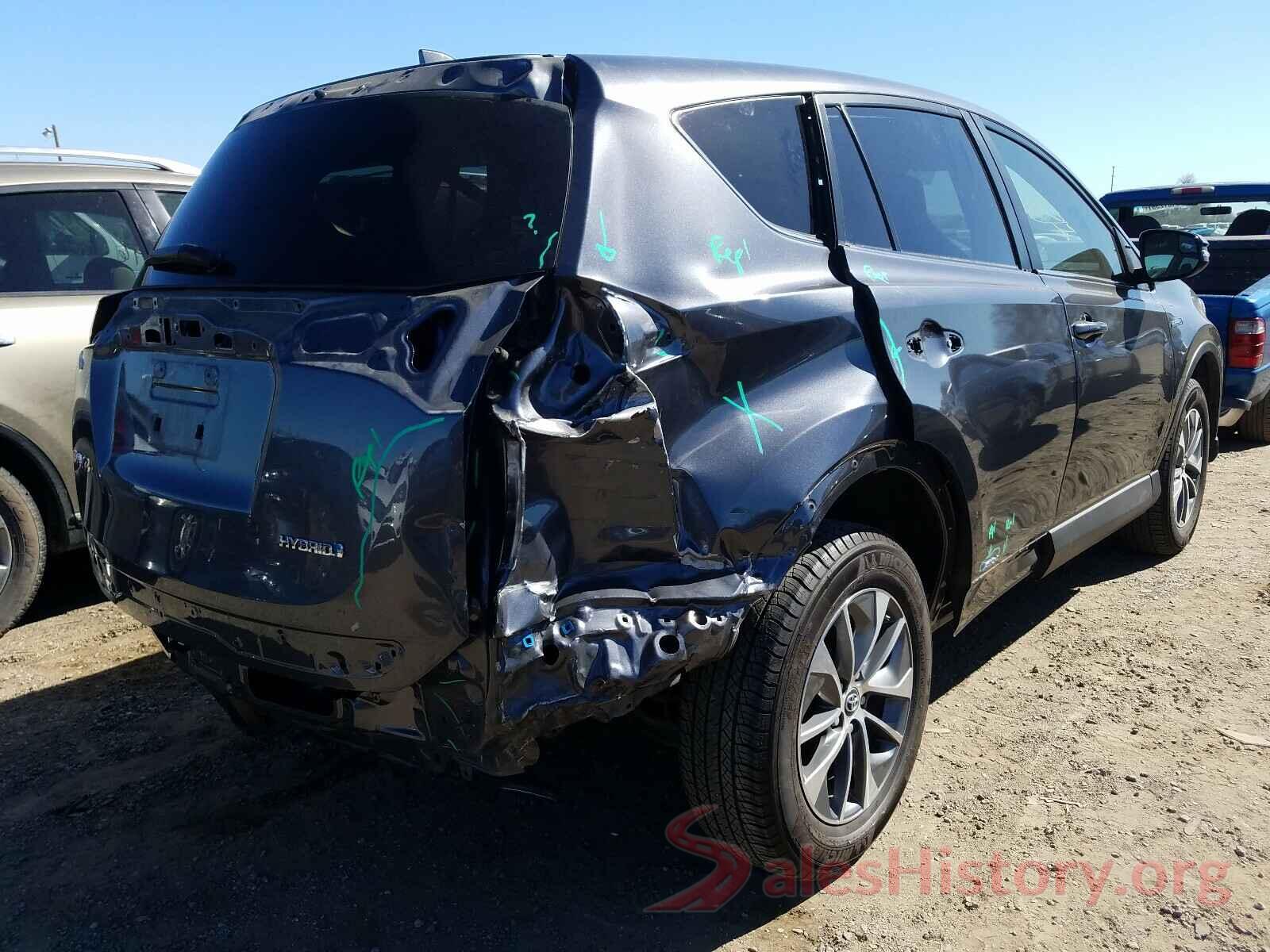 JTMRJREV3JD231725 2018 TOYOTA RAV4