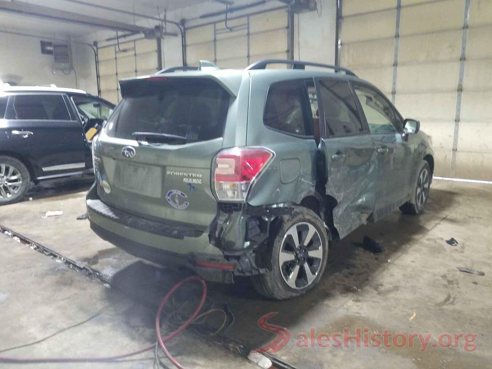 JF2SJAEC2HH415849 2017 SUBARU FORESTER