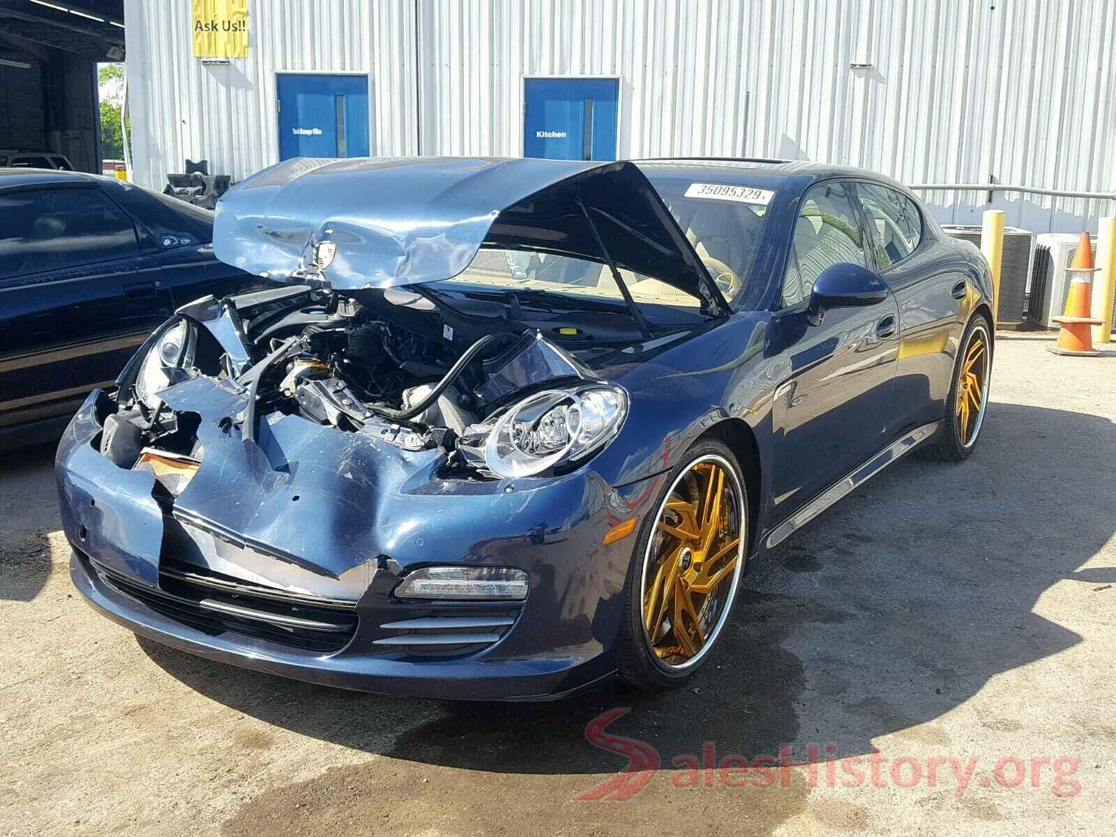 WP0AA2A70CL012872 2012 PORSCHE PANAMERA