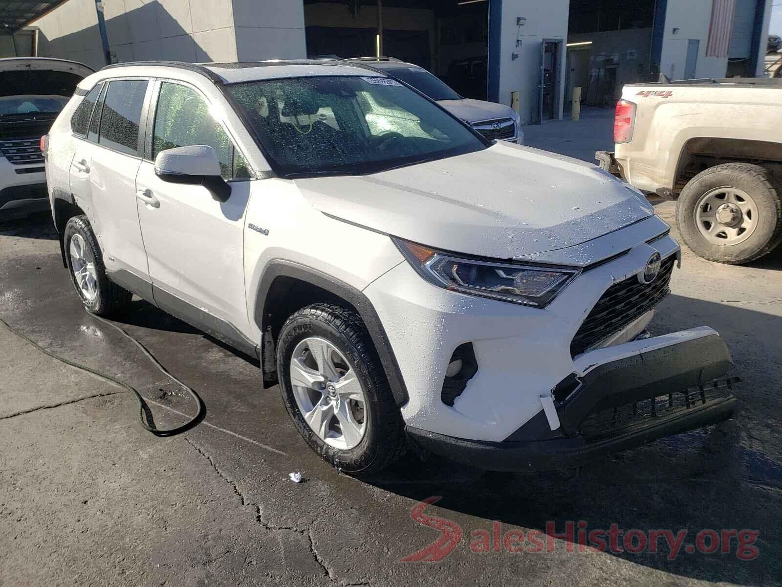 JTMRWRFV7KD006788 2019 TOYOTA RAV4